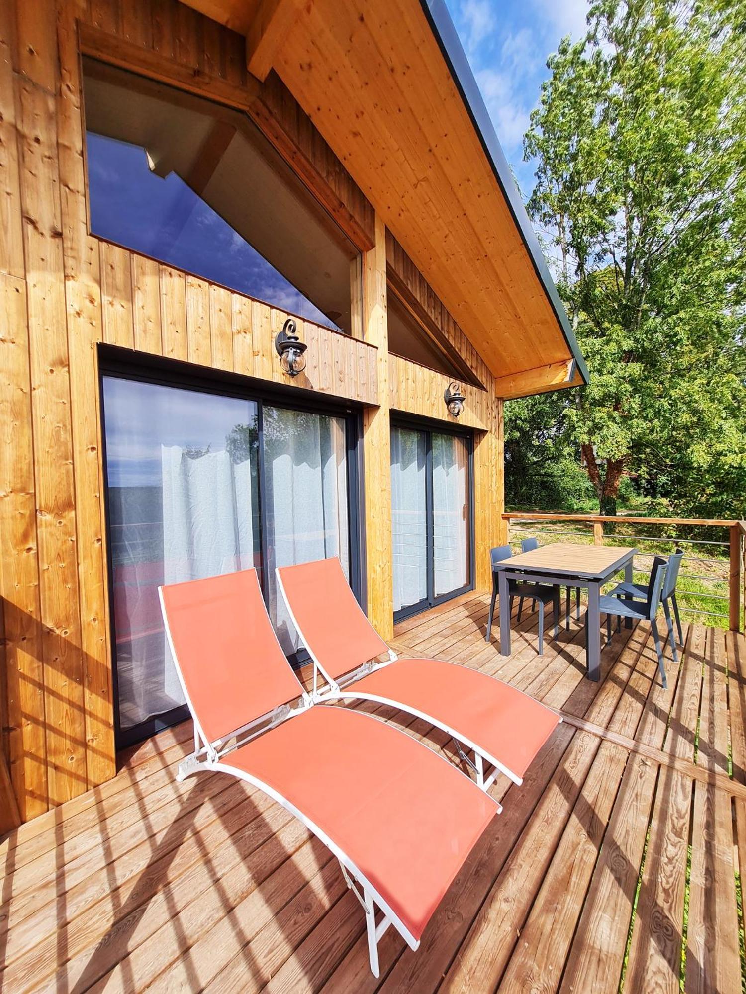 Cabanes Du Domaine Des Fees Dole Exterior photo